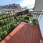 Garden 2 Z Pieknym Ogrodem I Tarasem *