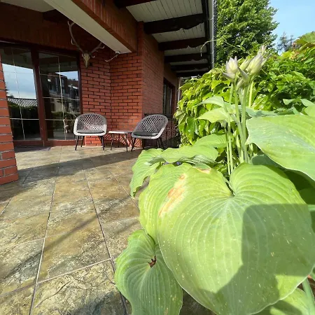 Garden 2 Z Pieknym Ogrodem I Tarasem * 尤斯托尼莫斯基