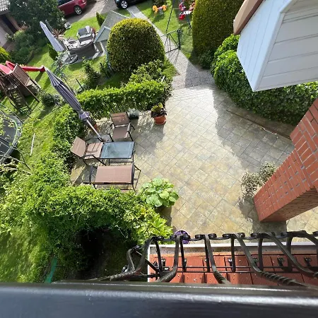 Garden 2 Z Pięknym Ogrodem I Tarasem