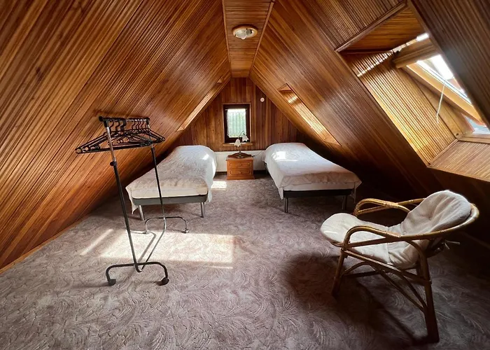 Garden 2 Z Pieknym Ogrodem I Tarasem Villa *